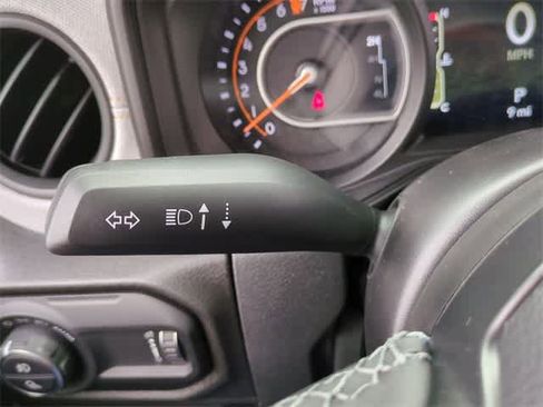 New 2025 Jeep Gladiator Sport image 26