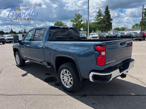 Used 2024 Chevrolet Silverado 3500 LTZ w/ LTZ Premium Package AWD/4WD image 3
