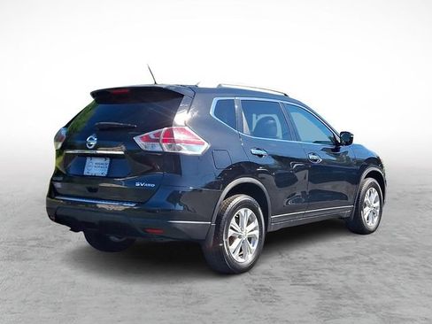 Used 2016 Nissan Rogue SV AWD/4WD image 6
