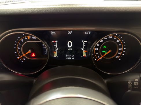 Used 2019 Jeep Wrangler Unlimited Sahara w/ Safety Group image 19