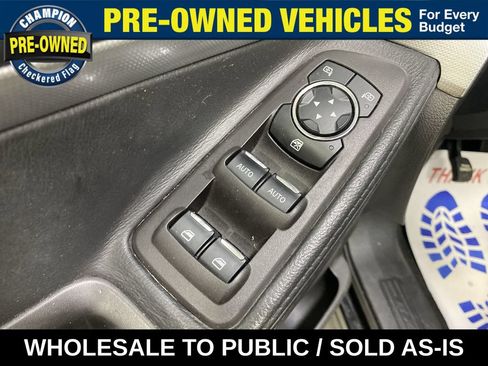 Used 2014 Ford Explorer XLT w/ Equipment Group 202A AWD/4WD image 24