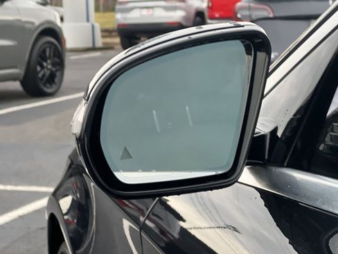 Used 2015 Mercedes-Benz S 550 Sedan image 30