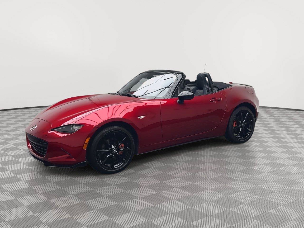 Used 2021 MAZDA MX-5 Miata Club RWD image 29