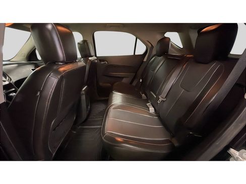 Used 2017 Chevrolet Equinox Premier w/ Enhanced Convenience Package AWD/4WD image 16