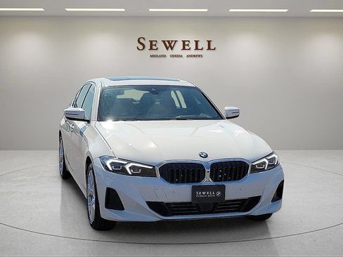 New 2026 BMW 330i xDrive Sedan w/ Premium Package AWD/4WD image 7