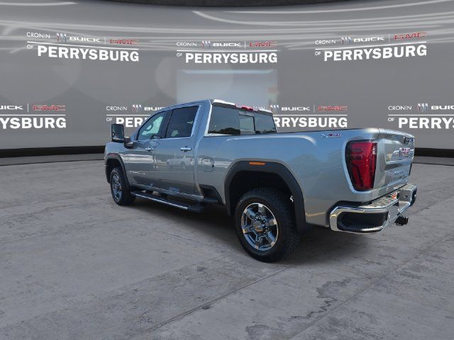 Used 2025 GMC Sierra 2500 SLT w/ SLT Premium Package AWD/4WD image 6