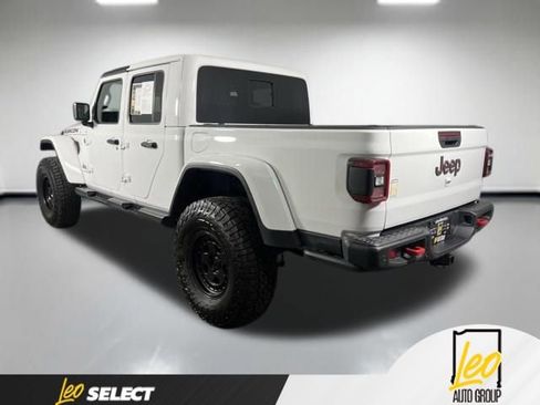 Used 2025 Jeep Gladiator Rubicon AWD/4WD image 5