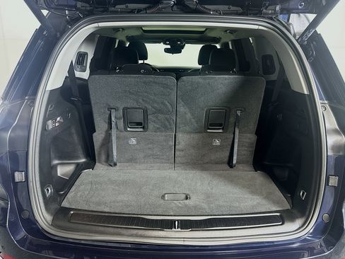 Used 2023 Jeep Grand Cherokee L Limited image 32