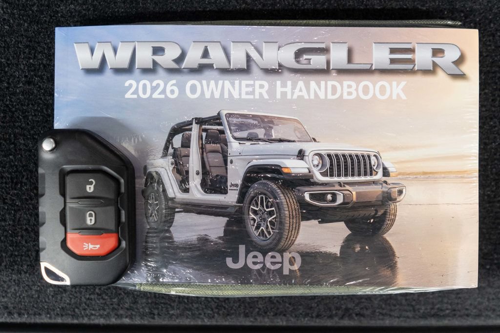 Used 2026 Jeep Wrangler Unlimited Rubicon AWD/4WD image 44