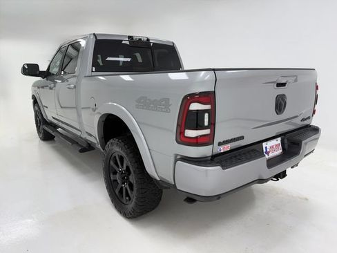 Used 2019 RAM 2500 Laramie w/ Night Edition AWD/4WD image 39