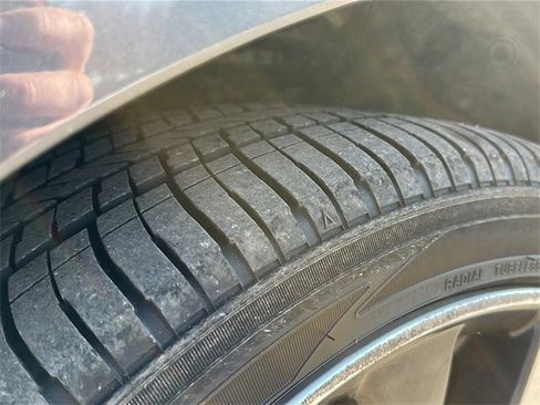 Used 2022 Subaru Impreza 2.0i Sport image 5