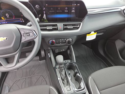 New 2026 Chevrolet TrailBlazer LS AWD/4WD image 29
