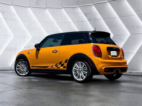 Used 2014 MINI Cooper S FWD image 6