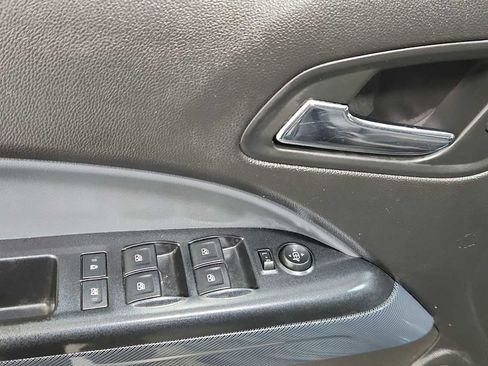 Used 2017 Chevrolet Colorado Z71 image 15