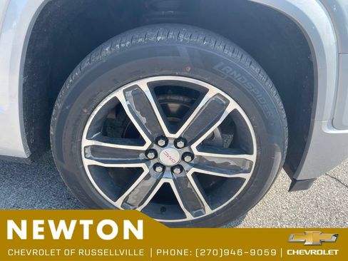 Used 2019 GMC Acadia Denali FWD image 18