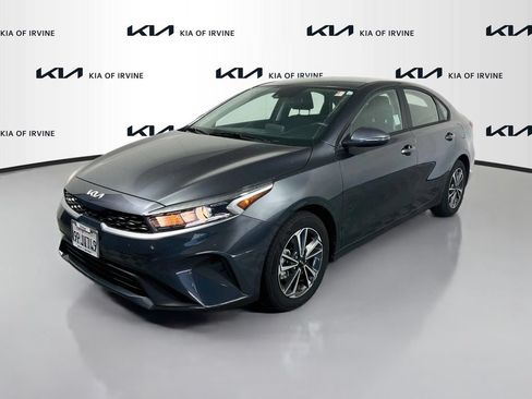Certified 2024 Kia Forte LXS w/ LXS Technology Package FWD image 4