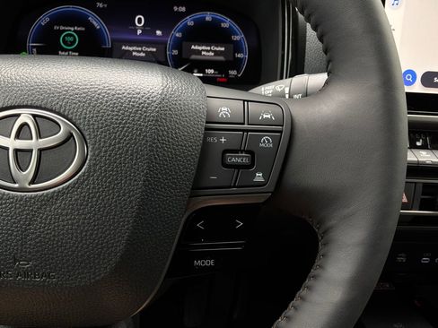 New 2026 Toyota Camry XLE FWD image 34