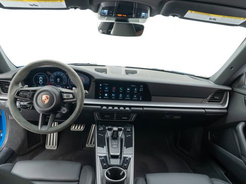 Certified 2025 Porsche 911 Carrera S RWD image 29