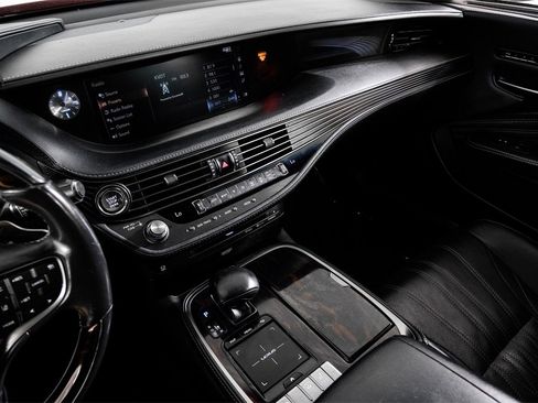 Used 2018 Lexus LS 500 image 22