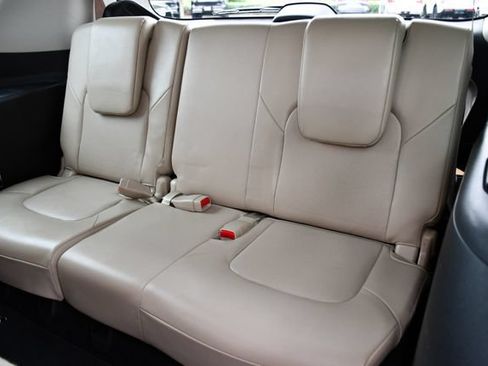 Used 2022 Nissan Armada Platinum AWD/4WD image 21