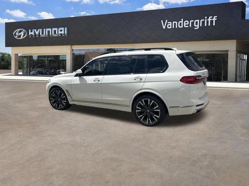 Used 2021 BMW X7 xDrive40i w/ Premium Package AWD/4WD image 4