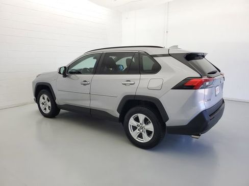 Used 2020 Toyota RAV4 LE w/ All Weather Liner Package AWD/4WD image 7