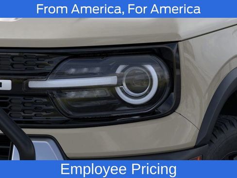 New 2025 Ford Bronco Sport Outer Banks w/ Sasquatch Outer Banks Package AWD/4WD image 18