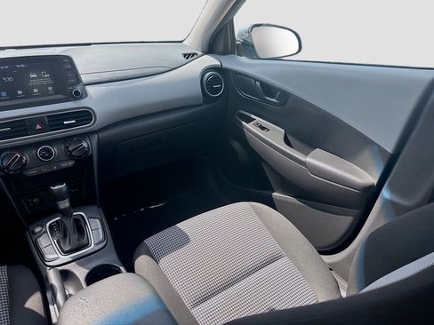 Used 2021 Hyundai Kona SE FWD image 19