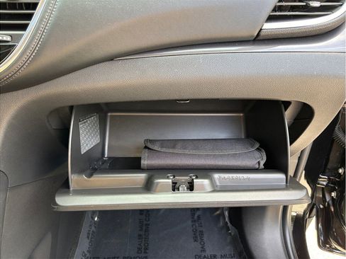 Used 2018 Buick Encore Premium image 46