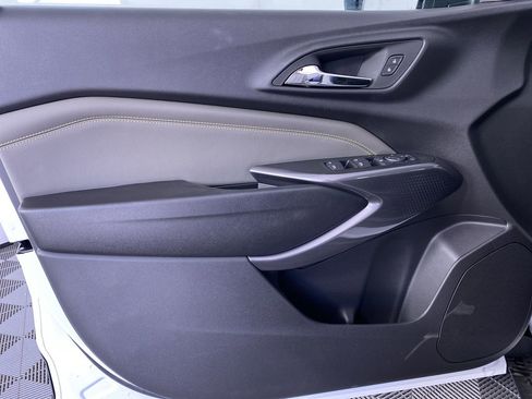 New 2025 Chevrolet Trax ACTIV w/ Driver Confidence Package image 11