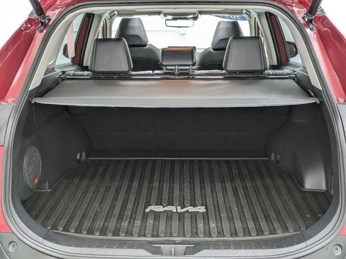 Used 2021 Toyota RAV4 Limited AWD/4WD image 22