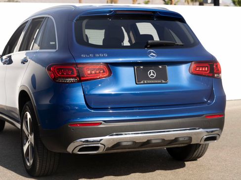Used 2022 Mercedes-Benz GLC 300 image 8