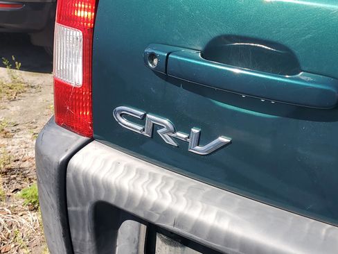 Used 2004 Honda CR-V LX image 9