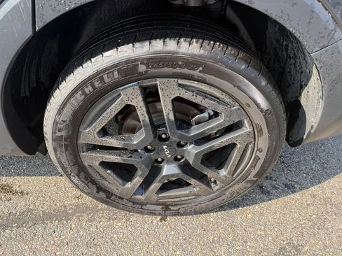 Certified 2024 Kia Telluride EX X-Line AWD/4WD image 17