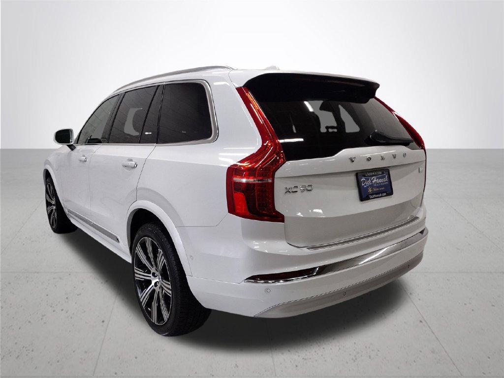 Used 2022 Volvo XC90 T8 Inscription AWD/4WD image 12