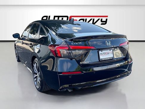 Used 2024 Honda Civic Touring image 5