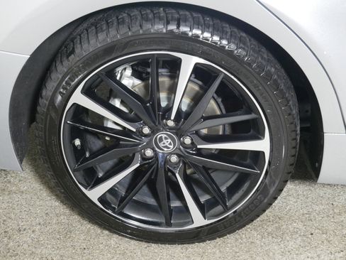 Used 2019 Toyota Camry XSE w/ Driver Assist Package FWD image 15
