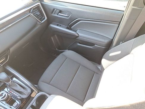 Used 2025 GMC Canyon Elevation image 12