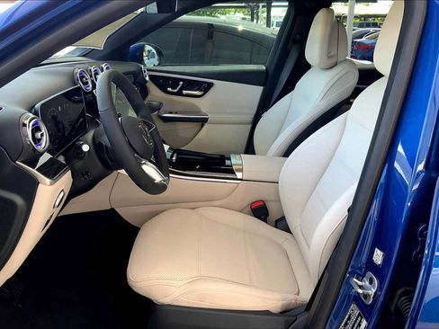 New 2025 Mercedes-Benz GLC 350e GLC 350e image 17