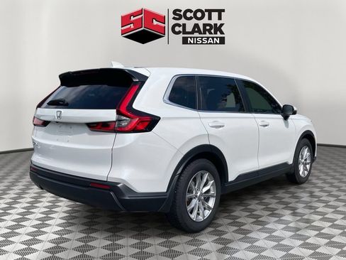 Used 2024 Honda CR-V EX image 6