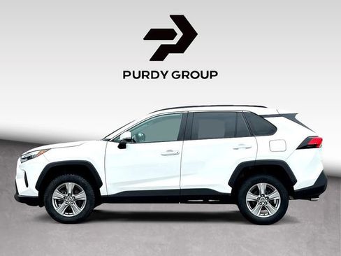 Used 2024 Toyota RAV4 XLE FWD image 5