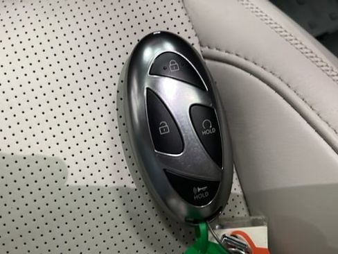 Used 2025 Hyundai Santa Fe Calligraphy AWD/4WD image 44