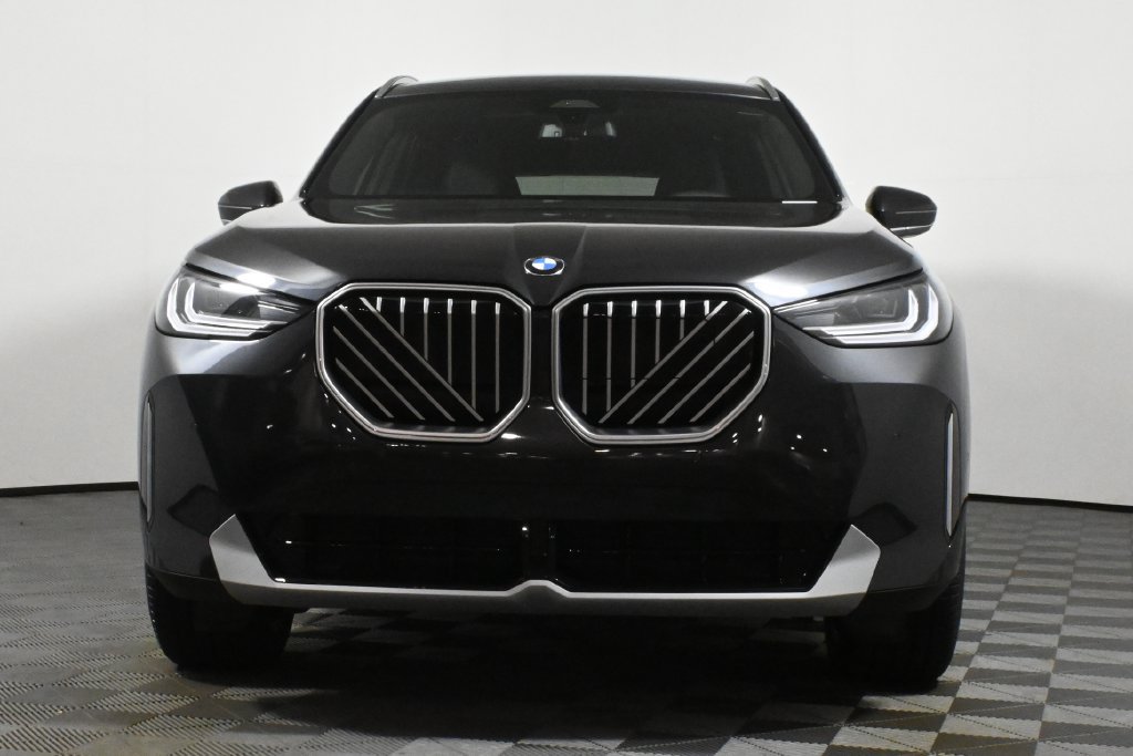 Used 2025 BMW X3 xDrive30i w/ Convenience Package AWD/4WD image 10