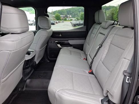 Certified 2025 Toyota Tundra Limited AWD/4WD image 10