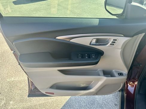 Used 2022 Honda Pilot Special Edition image 28