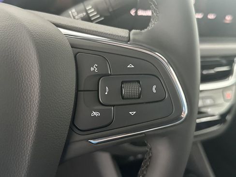 New 2026 Buick Envista Avenir image 21