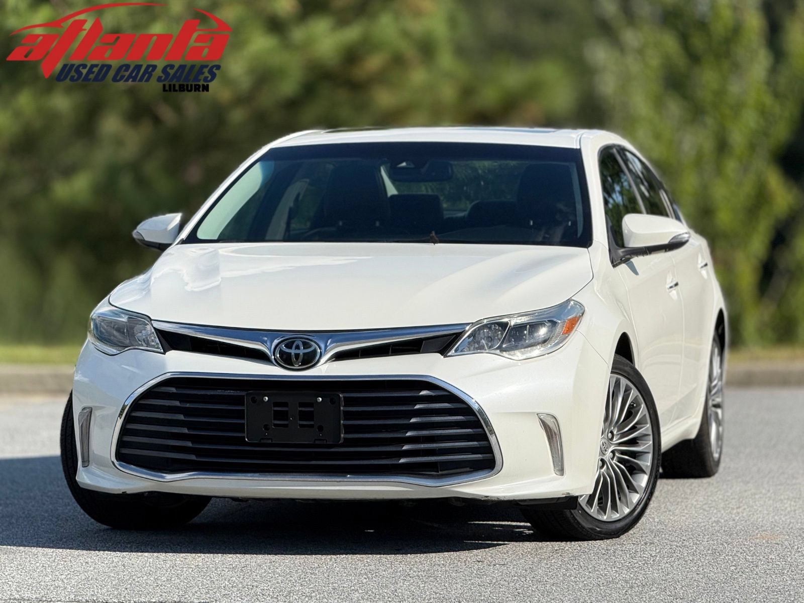 Used 2016 Toyota Avalon Limited w/ Toyota Safety Sense Package FWD image 1