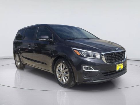 Used 2020 Kia Sedona EX FWD image 7