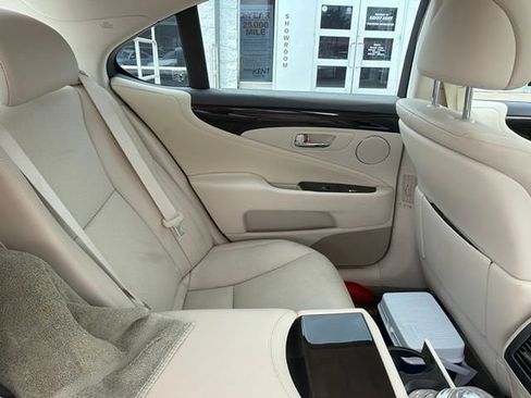 Used 2008 Lexus LS 460 RWD image 14