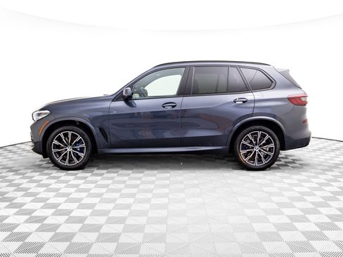 Used 2021 BMW X5 xDrive40i w/ M Sport Package image 2
